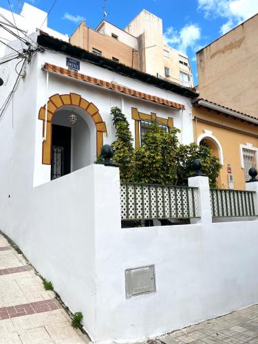 Encantadora casita con patio