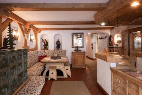 Posezení v ubytování Hotel Alpenstolz