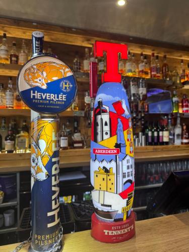 Bebidas en The Square Kintore