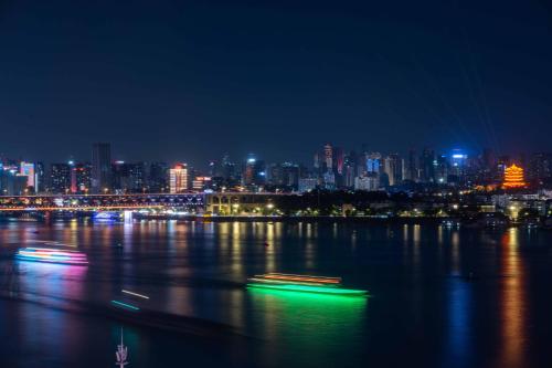 ホテルから撮影された、または一般的な武漢市の景色