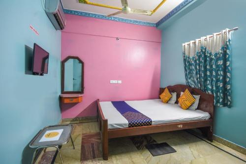 Gallery image of Hotel O Sabuj Sathi Guest House in Kharagpur