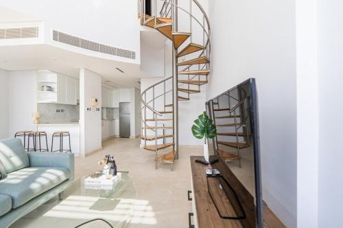 Chic Urban Loft SkyGardens DIFC, Dubai