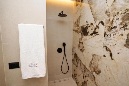 Koupelna v ubytování Ionian Premium Villas