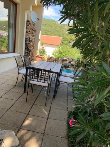 Holiday Home Mirjana