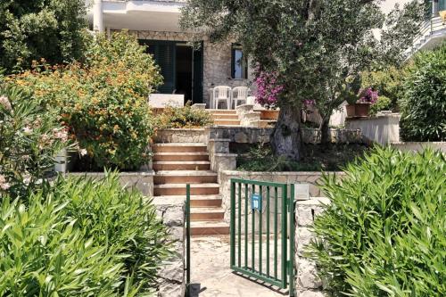 Κήπος έξω από το Appartamenti immersi nel verde