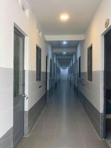 Fotografie z fotogalerie ubytování Nhà Nghĩ Anh Bảo v destinaci Kon Rung (1)