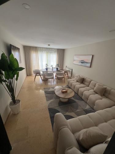 Gallery image of Vue Mer Modern Comfort Oran in Oran
