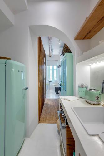 Melo residences