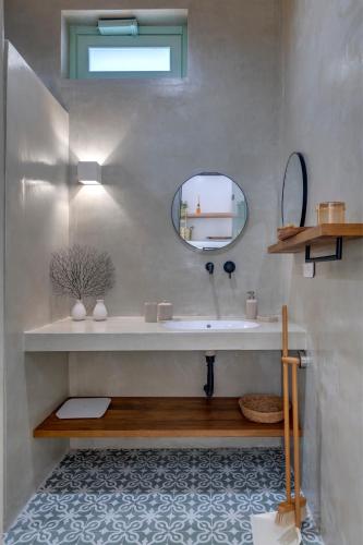 Melo residences