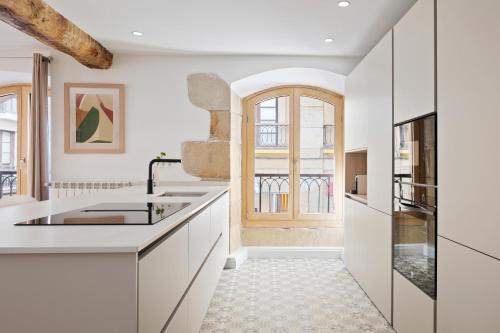 Mayor Suite 7 by FeelFree Rentals