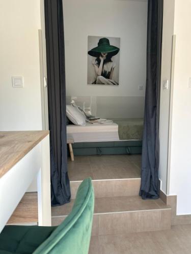 Apartment Studio Rosi 2, Peaceful Stay in Pula, Free Parking