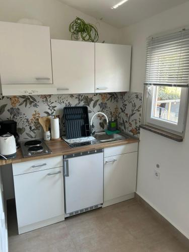 Apartment Studio Rosi 2, Peaceful Stay in Pula, Free Parking