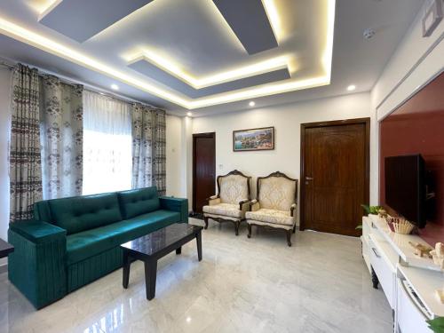 Χώρος καθιστικού στο Kamboh La Cloud Hotel and Apartments