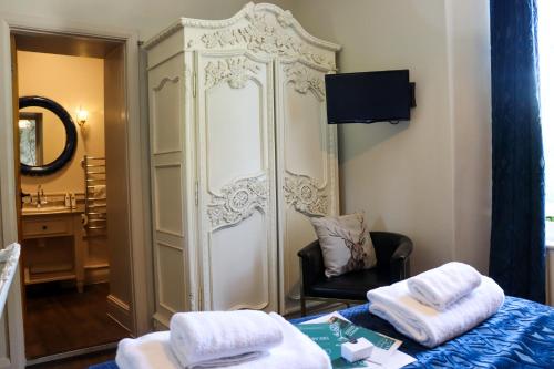 The Gateway Hotelにあるベッド