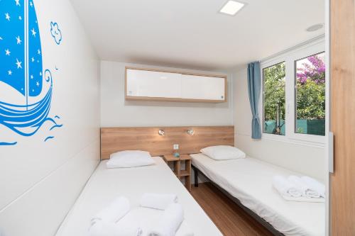 Private camp SrimaBAY