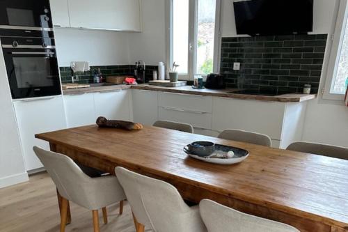 Photo de la galerie de l'établissement House with terrace near the sea, à Saint-Clément-des-Baleines
