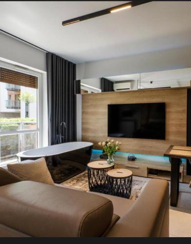 LupoApartments Premium z Klimatyzacją, Jacuzzi, Centrum, OFF Piotrkowska Klimatyzacja Parking w Cenie