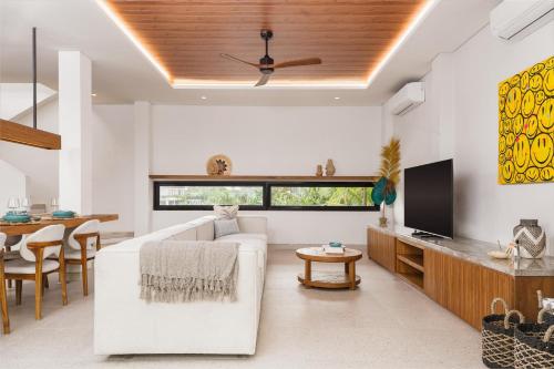 Μια τηλεόραση ή/και κέντρο ψυχαγωγίας στο The Bali Manor Collection
