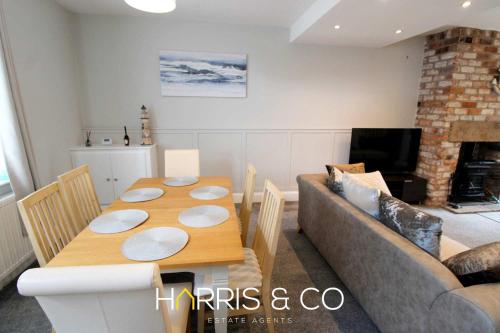Gallery image of Captain's Cove in Fleetwood