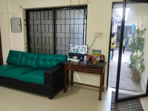 Zona de estar de Jays Residency - Trinity Sapphire Trivandrum
