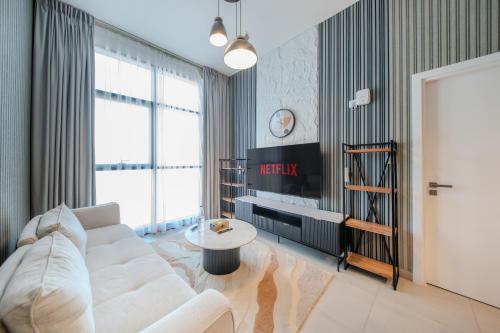 1BR Private Apartment - The Sultans Loft by Blue Cloud Holidays