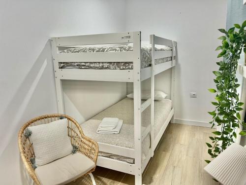 As de Casas - Valdes Center 1 - Los Cristianos