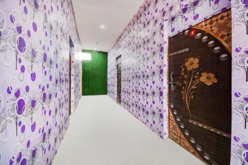 Gallery image of SPOT ON The Star Hotel in Handiā