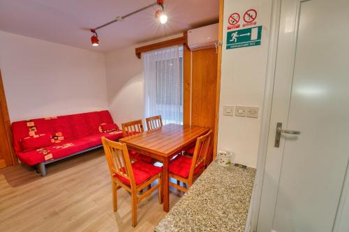 Χώρος καθιστικού στο Easy and Simple Barbariga apartments