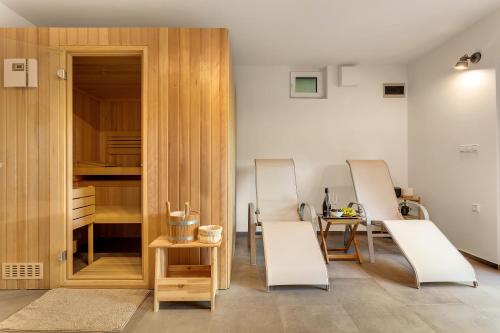 Gambar di galeri bagi Lux House Natura with Sauna 