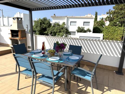 Nerja Paradise Rentals - Villa Verania