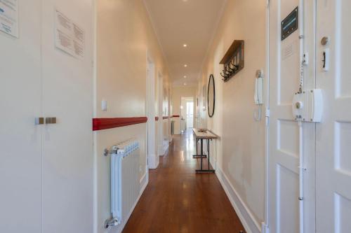 Whome Spacious Modern Apartment in Graças Historic Quarter