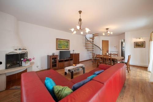 Large family apartment Sabrina on two floors