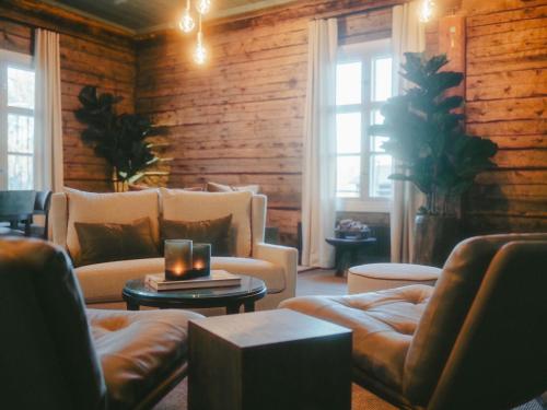 Posezení v ubytování Reindeer Manor Levi