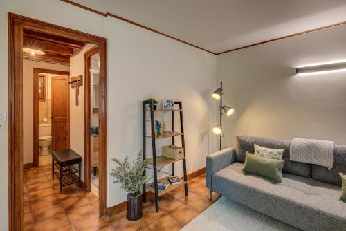 Apartment Grand Payot, Alpes Agency, Central Chamonix, Sleeps 2 to 4