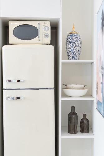 2BR Beatiful Apt In Thissio Near Agora & Acropolis