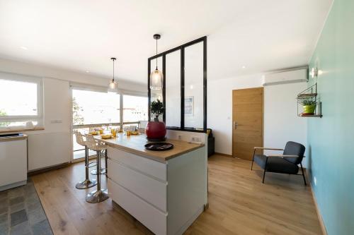 COCON - PartDieu l Parking l Climatisation by Dreamy Flat Lyon photo 11
