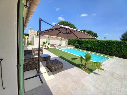 Villa Césarine 4 étoiles, 8 pers, 4 chambres, piscine privée, poolhouse, clim