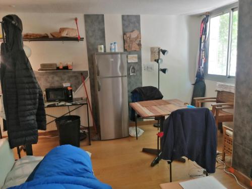 large T2 meublé à Montpellier-Antigone avec grande terrasse dans résidence de luxe