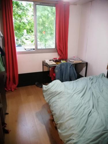 large T2 meublé à Montpellier-Antigone avec grande terrasse dans résidence de luxe