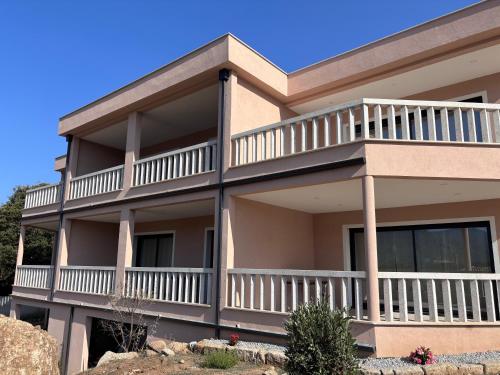 Μπαλκόνι ή βεράντα στο Appartements neuf, rio este