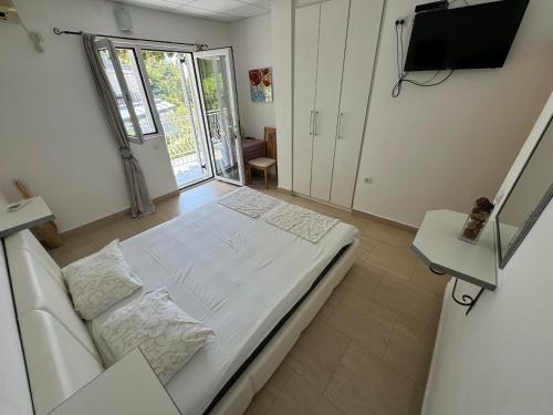 Gallery image of Apartments Slavica Jovanovic in Sveti Stefan