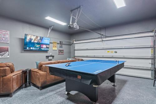 Herní místnost v ubytování Noc Nest Family Retreat - Game Room & Cozy Lanai