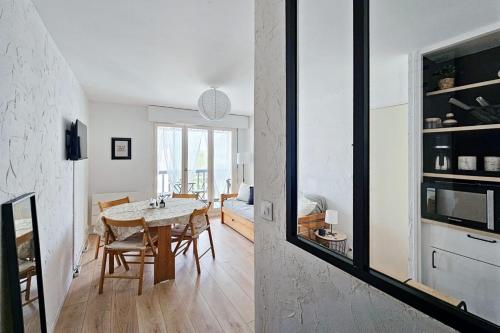 Cozy and bright renovated apartment