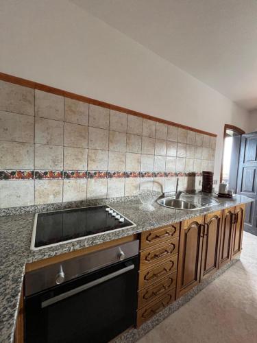 Dapur atau dapur kecil di Elikasa Mala