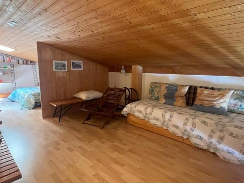 Postel nebo postele na pokoji v ubytování Châtel: T2 cosy 4 pers avec balcon - FR-1-198-268