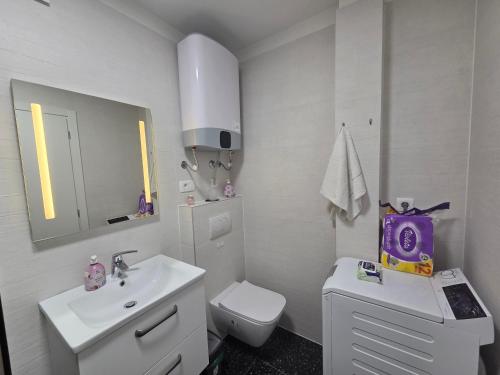 Apartment Adi