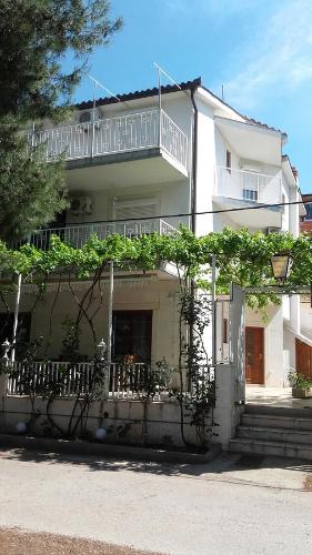 Gallery image of Villa Mateja in Okrug Donji