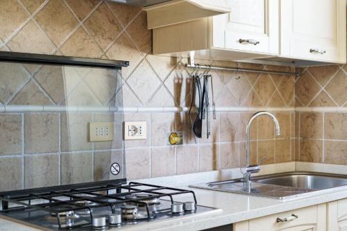 Kuchyň nebo kuchyňský kout v ubytování Masseria Le Querciole