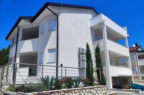 Sky apartment, Island Rab