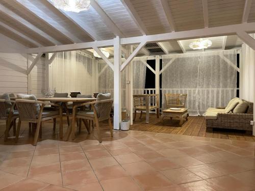 Et opholdsområde på L'abri Côtier - Appartement duplex 2 chambres